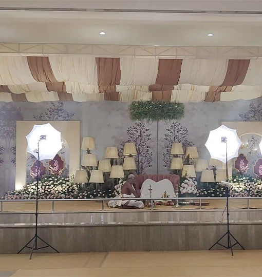 Creative wedding photoshoot decoration with beautiful backdrops and floral details for memorable pictures