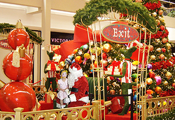 Themed festive stall setup at Broadway Mall designed for Diwali, Christmas, and seasonal offers