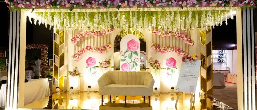 Hotel and resort wedding with elegant venue decor, stage setup and guest arrangements in Erode