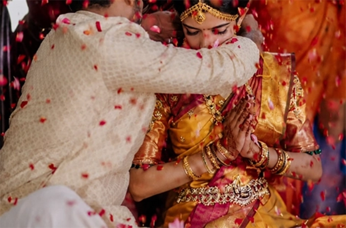Tamil wedding marriage ceremony with traditional customs, decorations and family arrangements in Erode